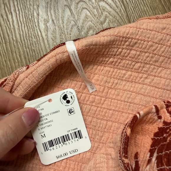 Free People Top - Picture 3 of 3